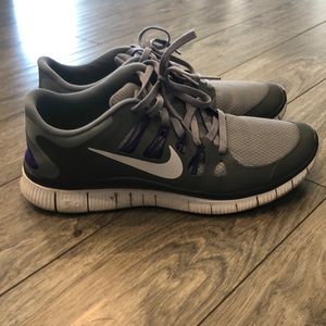 Nike Free Rn - Grey